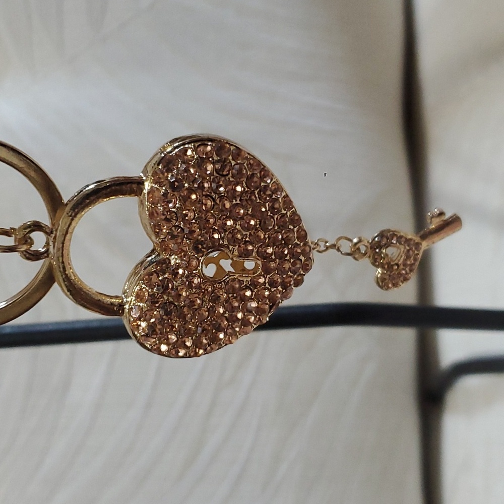Bag Charm/ Key Chain - Picture 2 of 4